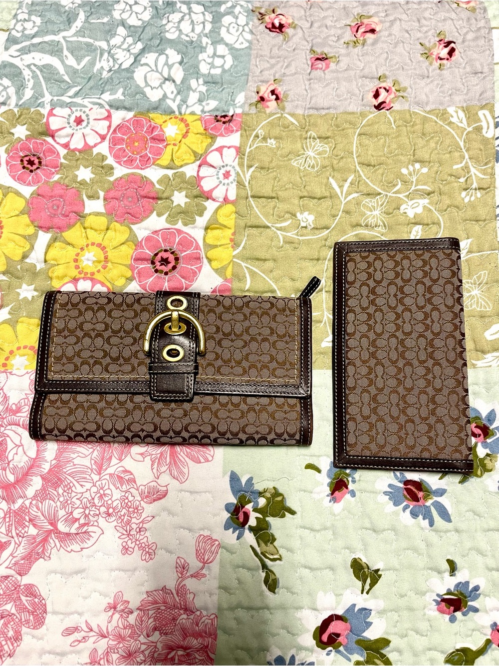 vintage coach brown soho wallet & checkbook